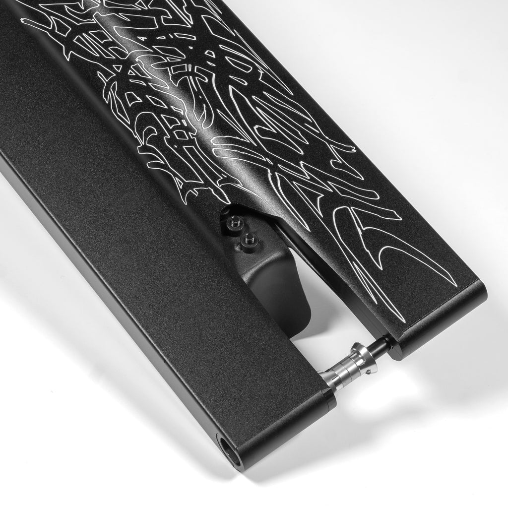 North Willow Deck 6.0" - Riley Maltais Signature - G4
